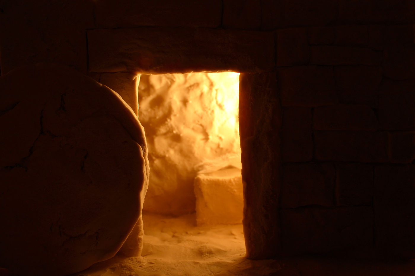 He-is-Risen-pic-04